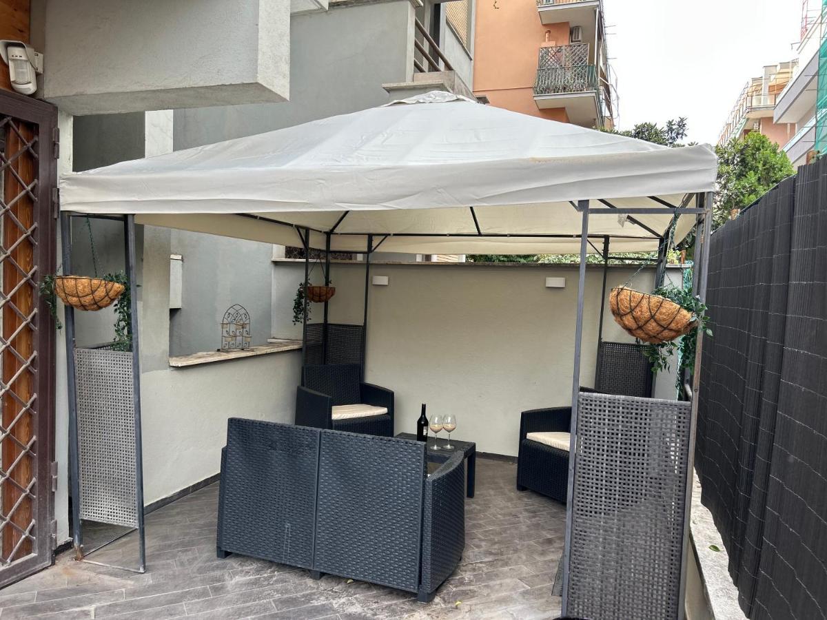 Carpegna Luxury Apt With Terrace روما المظهر الخارجي الصورة