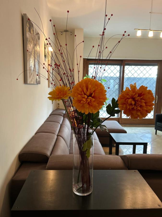 Carpegna Luxury Apt With Terrace روما المظهر الخارجي الصورة